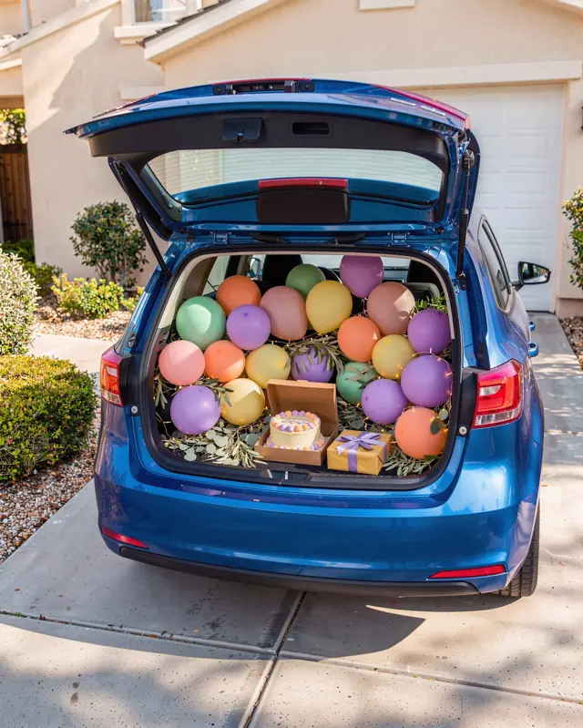 Concept mock-up: Pop the Trunk · pastel · driveway reveal